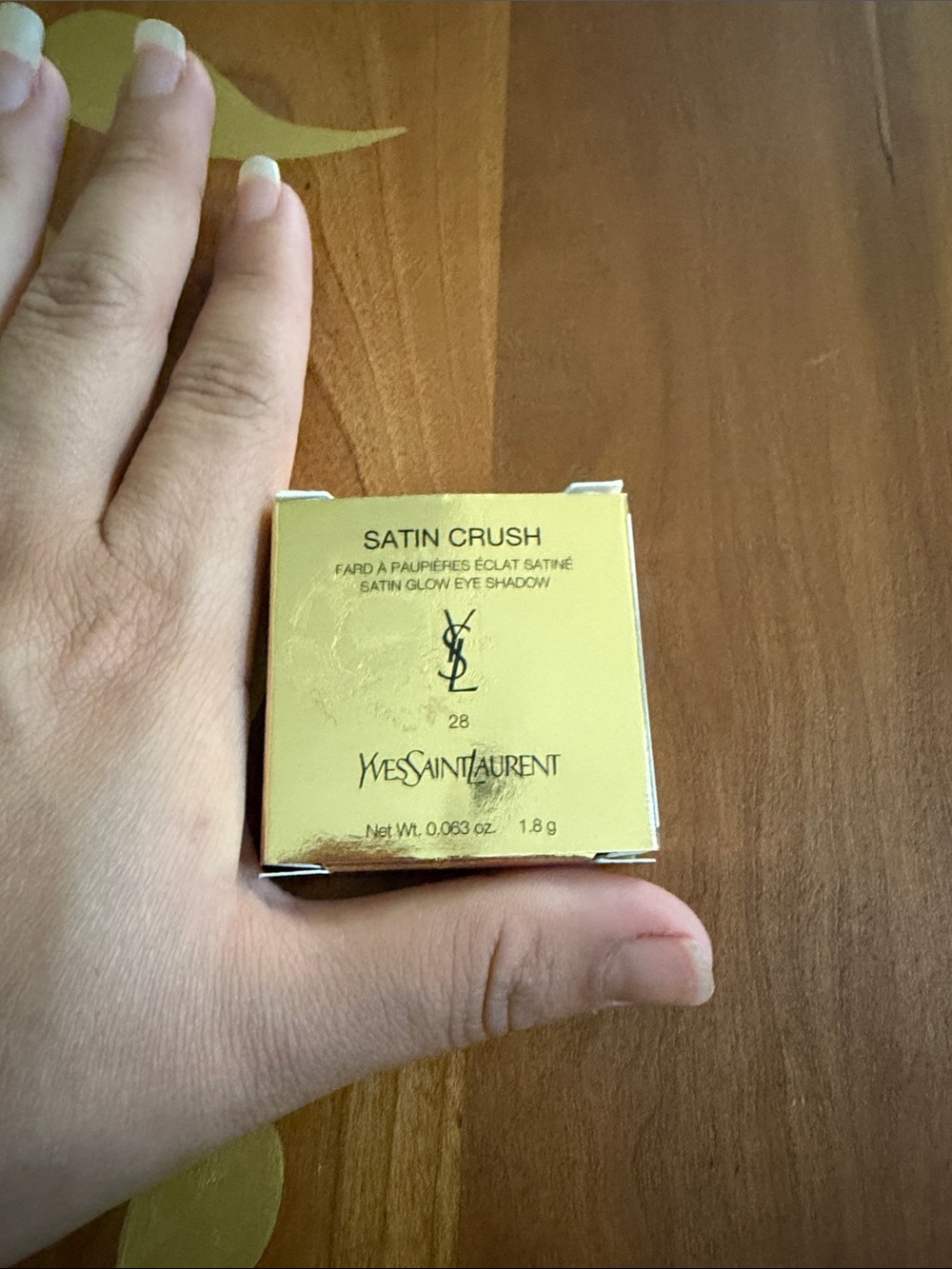 Yves Saint Laurent Shimmery Taupe Single Eye Shadow - Gold & Black Case - Picture 7 of 7